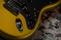 Fender American Ultra II Stratocaster HSS Solar Flare #US240040971