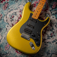 Fender American Ultra II Stratocaster HSS Solar Flare #US240040971
