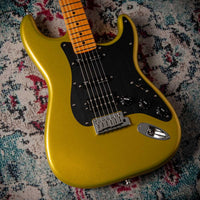 Fender American Ultra II Stratocaster HSS Solar Flare #US240040971