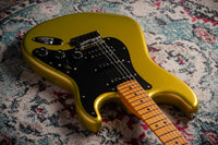 Fender American Ultra II Stratocaster HSS Solar Flare #US240040971