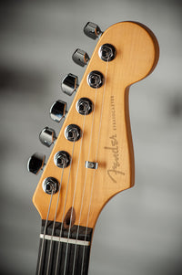 Fender American Ultra II Stratocaster HSS Texas Tea #US26008195