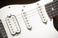 Fender American Ultra II Stratocaster HSS Texas Tea #US26008195