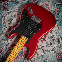 Fender American Ultra II Stratocaster Sinister Red # US26005920