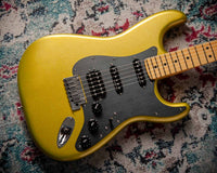 Fender American Ultra II Stratocaster HSS Solar Flare #US240041151