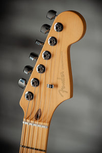 Fender American Ultra II Stratocaster HSS Solar Flare #US240041151