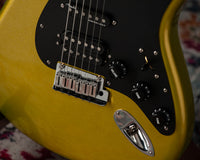 Fender American Ultra II Stratocaster HSS Solar Flare #US240041151