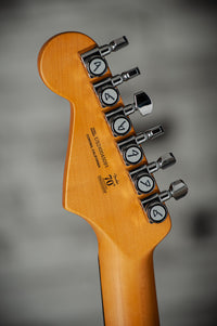 Fender American Ultra II Stratocaster HSS Texas Tea #US240045091