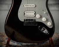 Fender American Ultra II Stratocaster HSS Texas Tea #US240045091