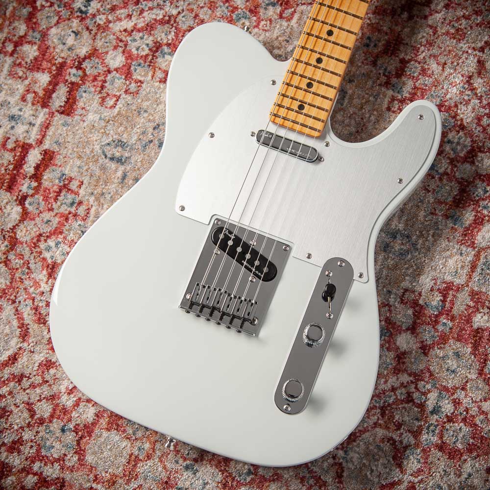 Fender American Ultra II Telecaster, Maple Fingerboard, Avalanche # US24019480