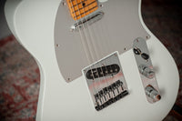 Fender American Ultra II Telecaster, Maple Fingerboard, Avalanche # US24019480