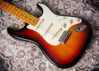 Fender American Ultra Luxe Vintage '50s Stratocaster 3-Tone Sunburst #US25020910