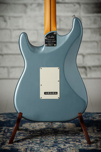 Fender American Ultra Luxe Vintage '60s Stratocaster Ice Blue Metallic #US25021323