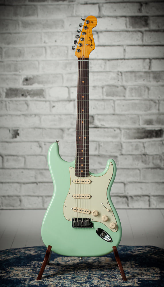 Fender American Ultra Luxe Vintage '60s Stratocaster Surf – Lauzon