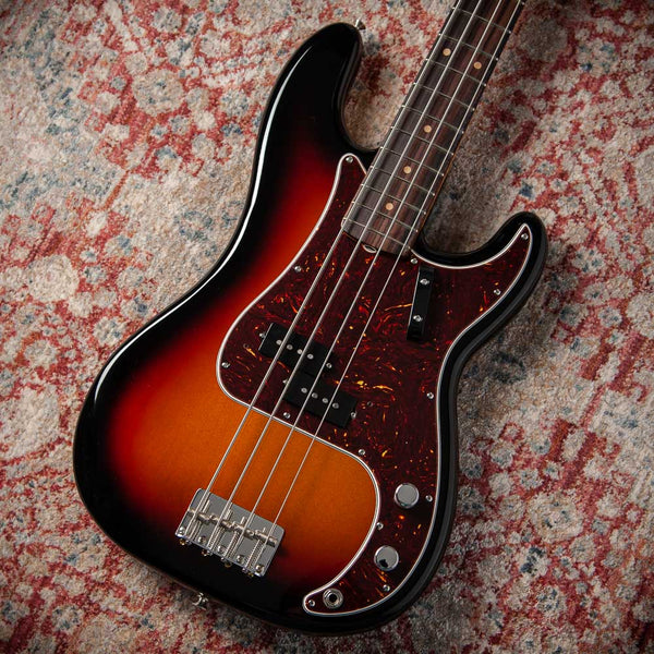 Fender American Vintage II 1960 Precision Bass®  Rosewood Fingerboard 3 Color Sunburst #V2562738A