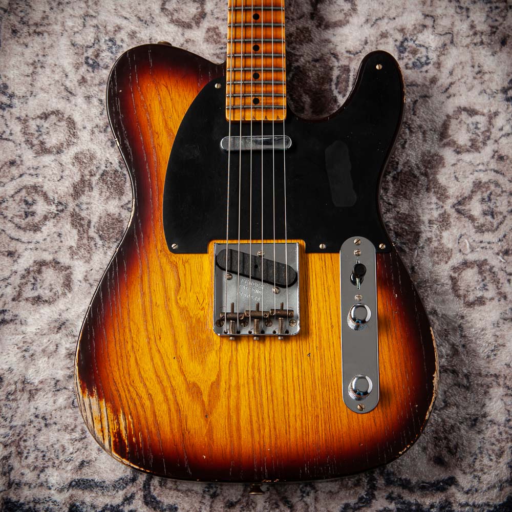 Fender Custom Shop '51 Telecaster Relic Chocolate 2-Tone Sunburst SN# R150948