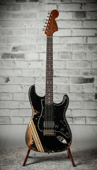 Fender 1967 Strat HSS Heavy Relic Black w/ Desert Sand Competition Stripe #R149095