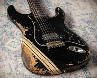 Fender 1967 Strat HSS Heavy Relic Black w/ Desert Sand Competition Stripe #R149095