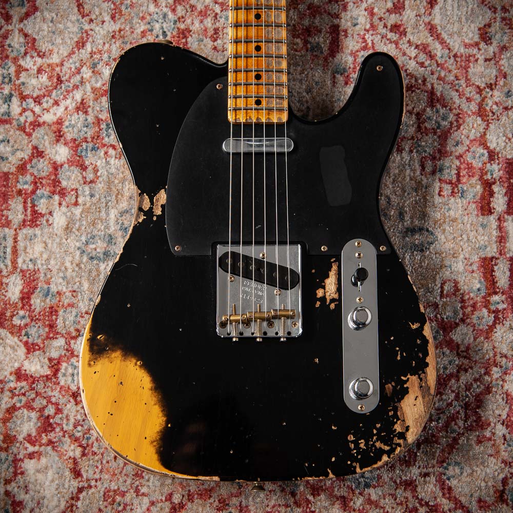 Fender Heavy Relic '52 Telecaster Ash Body Black over Butterscotch Handwound Pickups # R149323
