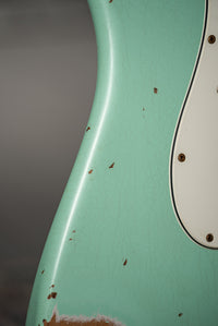 Fender Heavy Relic '60 Stratocaster HSS Roasted Neck Faded Surf Pearl Handwound Pickups # R117568
