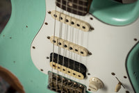 Fender Heavy Relic '60 Stratocaster HSS Roasted Neck Faded Surf Pearl Handwound Pickups # R117568