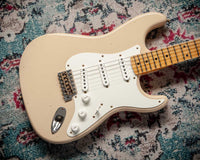 Fender Journeyman Relic '56 Stratocaster Desert Sand #R148359 Used