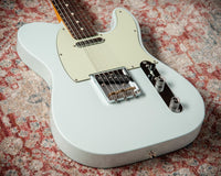 Fender Limited Edition American Professional Classic Telecaster, Sonic Blue US26080404