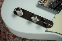 Fender Limited Edition American Professional Classic Telecaster, Sonic Blue US26080404