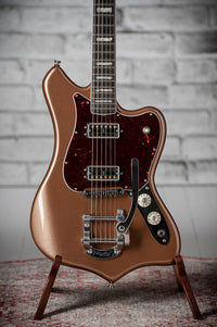 Fender Maverick Dorado Firemist Gold #US203367 Used