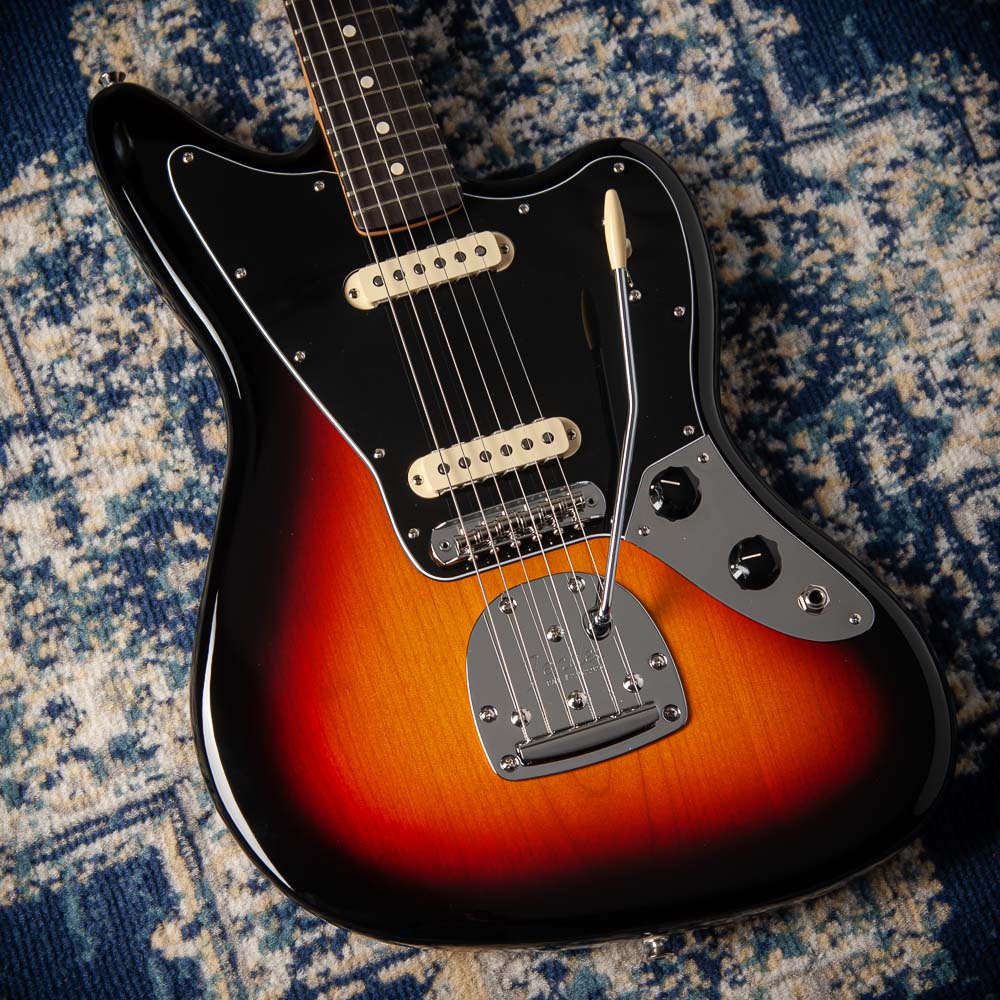 Fender Player II Jaguar, Rosewood Fingerboard, 3 Color Sunburst #MX24086663
