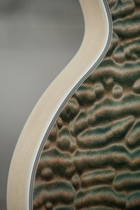Gibson Les Paul Custom 7A Quilted Maple Top Ocean Blue TV White Back #CS503236