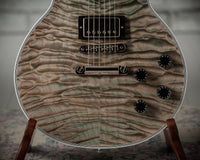 Gibson Les Paul Custom 7A Quilted Maple Top Ocean Blue TV White Back #CS600203