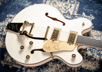 Gretsch  Falcon™ Center Block LTD with String-Thru Bigsby® and Gold Hardware, Ebony Fingerboard, Vintage White #JT25051583