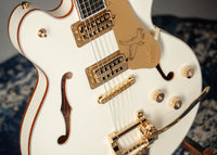 Gretsch  Falcon™ Center Block LTD with String-Thru Bigsby® and Gold Hardware, Ebony Fingerboard, Vintage White #JT25051583