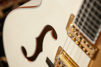 Gretsch G6136T-59 Vintage Select Edition '59 Falcon Hollow Body with Bigsby, Vintage White Lacquer #JT24124437 Used