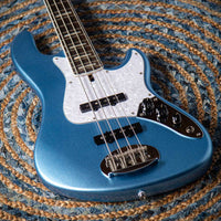 Lakland Skyline Darryl Jones, Lake Placid Blue SN#220811434