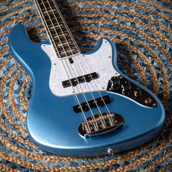 Lakland Skyline Darryl Jones, Lake Placid Blue SN#220811434