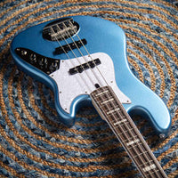 Lakland Skyline Darryl Jones, Lake Placid Blue SN#220811434