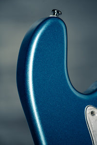 Lakland Skyline Darryl Jones, Lake Placid Blue SN#220416559