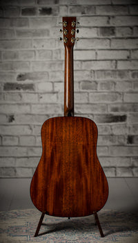Martin D-18 SN# 2785671