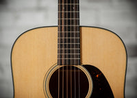 Martin D-18 #2980536
