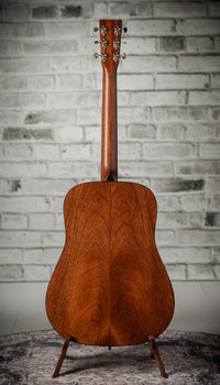 Martin D-18 #3051556
