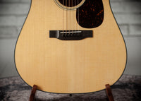Martin D-18 #3051556