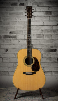 Martin D-28 SN#2677055