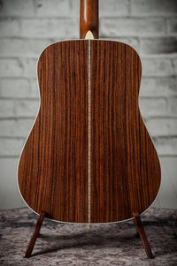 Martin D-28 Street Legend #2929220