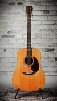 Martin D-28 Street Legend #2953129