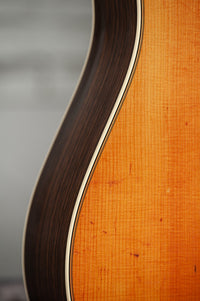 Martin D-28 Street Legend #2953129