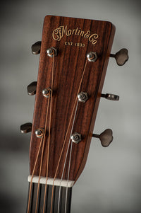 Martin D-28 Street Legend #2953129