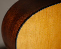 Martin 000-10E Retro Road Series Spruce/Sapele, Aging Toner #3108900