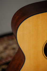 Martin 000-10E Retro Road Series Spruce/Sapele, Aging Toner #3106843