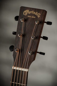 Martin 000-10E Retro Road Series Spruce/Sapele, Aging Toner #3108900